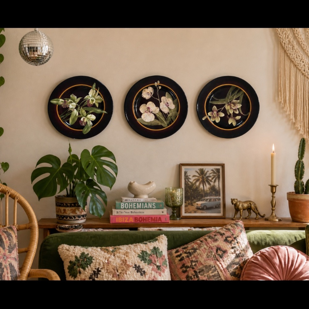 Set of 3 Floral Decorative Wall Plates - Black with Green & Cream Flowers